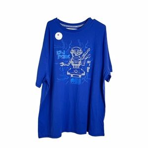 Disney Parks Galaxy’s Edge exclusive tee shirt New